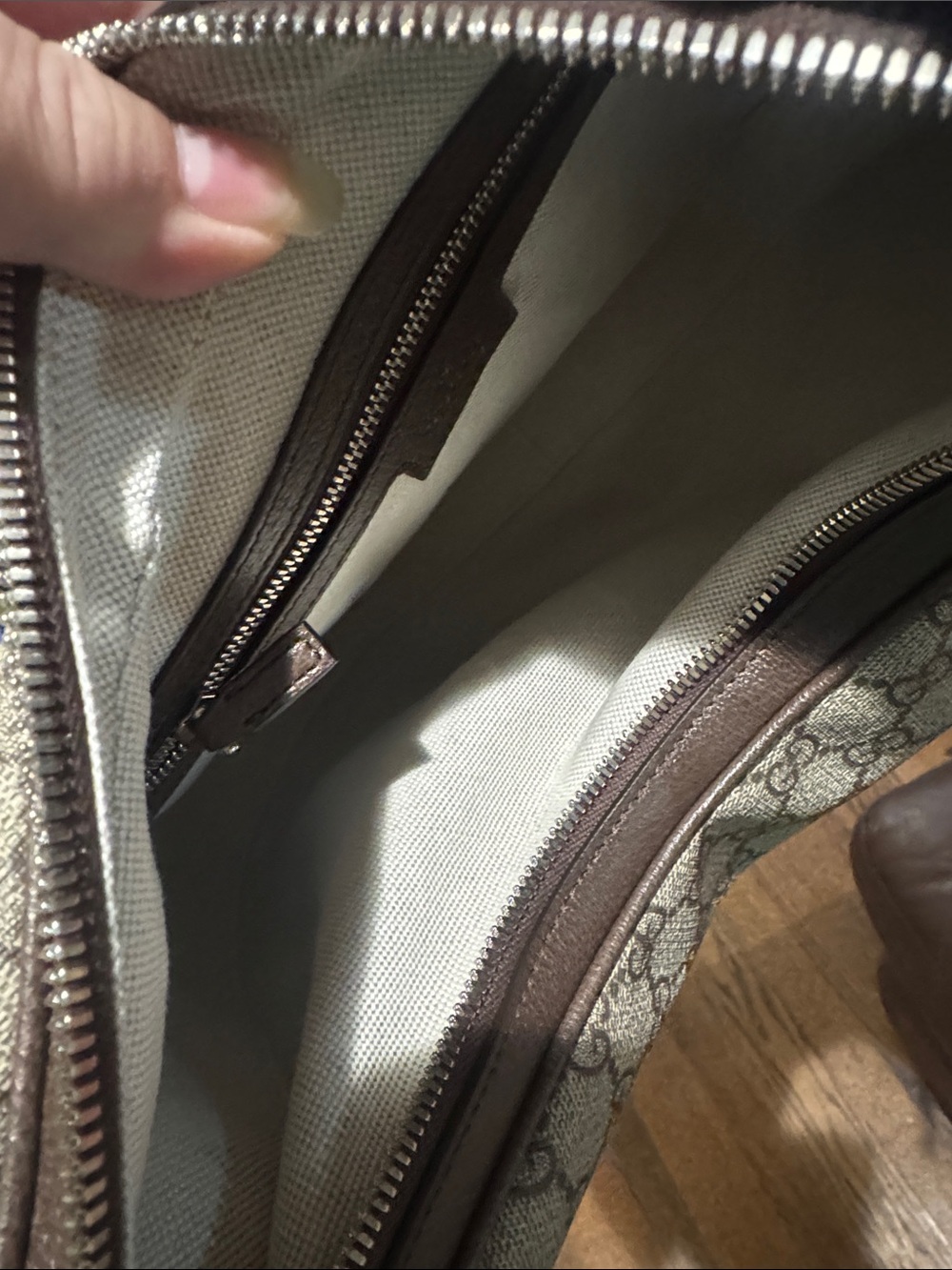 Gucci/Beige GG Supreme Shoulder Hobo Bag with Removable Striped Strap/NWT! - Picture 14 of 16
